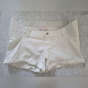 Isabel Maternity by Ingrid & Isabel Under Belly Maternity White Jean Shorts, 10